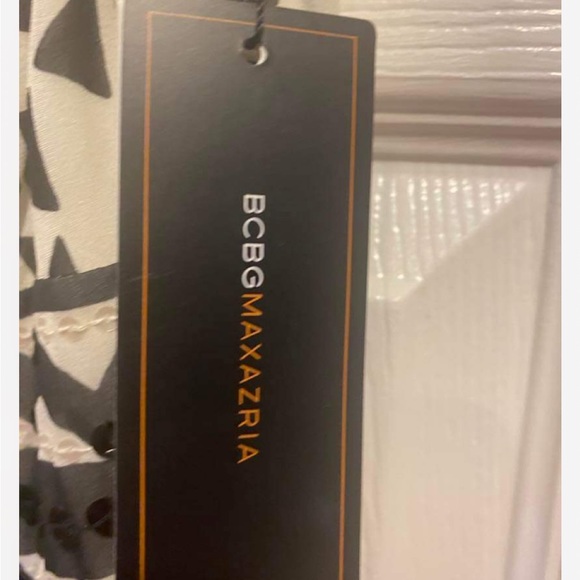 NWT BCBG Sequins V-Neck Maxi Dress Size 2 - Picture 5 of 7